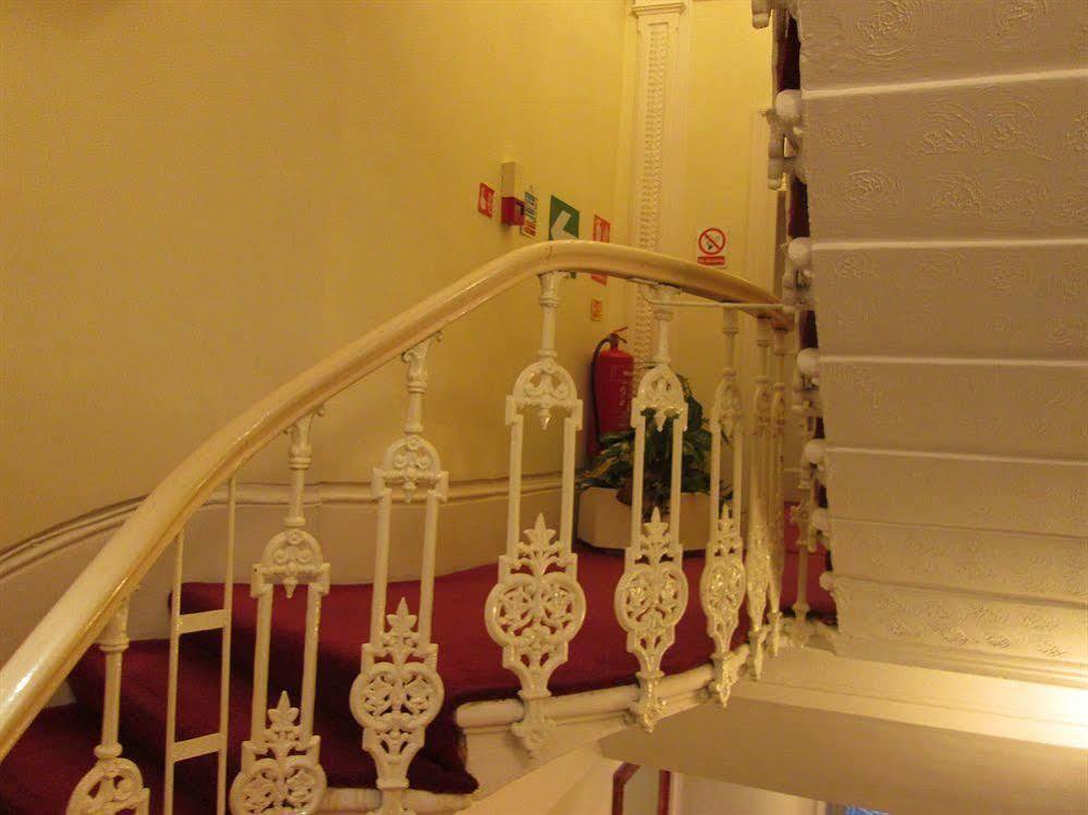 The Brompton Hotel London Exterior foto